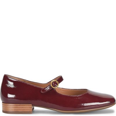 Elsey shown in Damasco Red (Red)