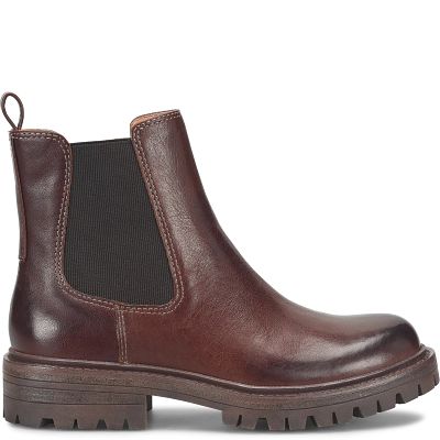 Amanda shown in Whiskey (Brown)